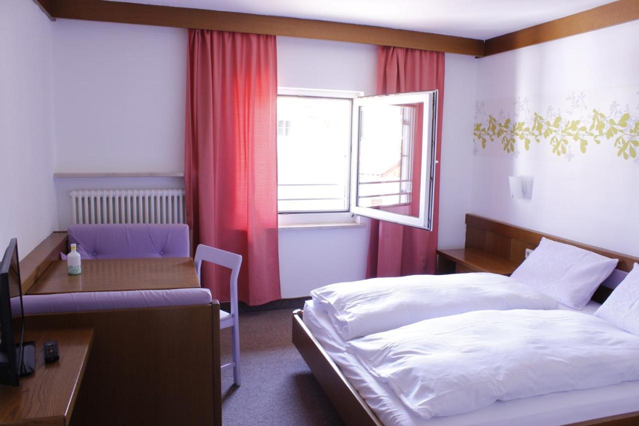 Hotel Zur Muehle Ora / Auer Esterno foto